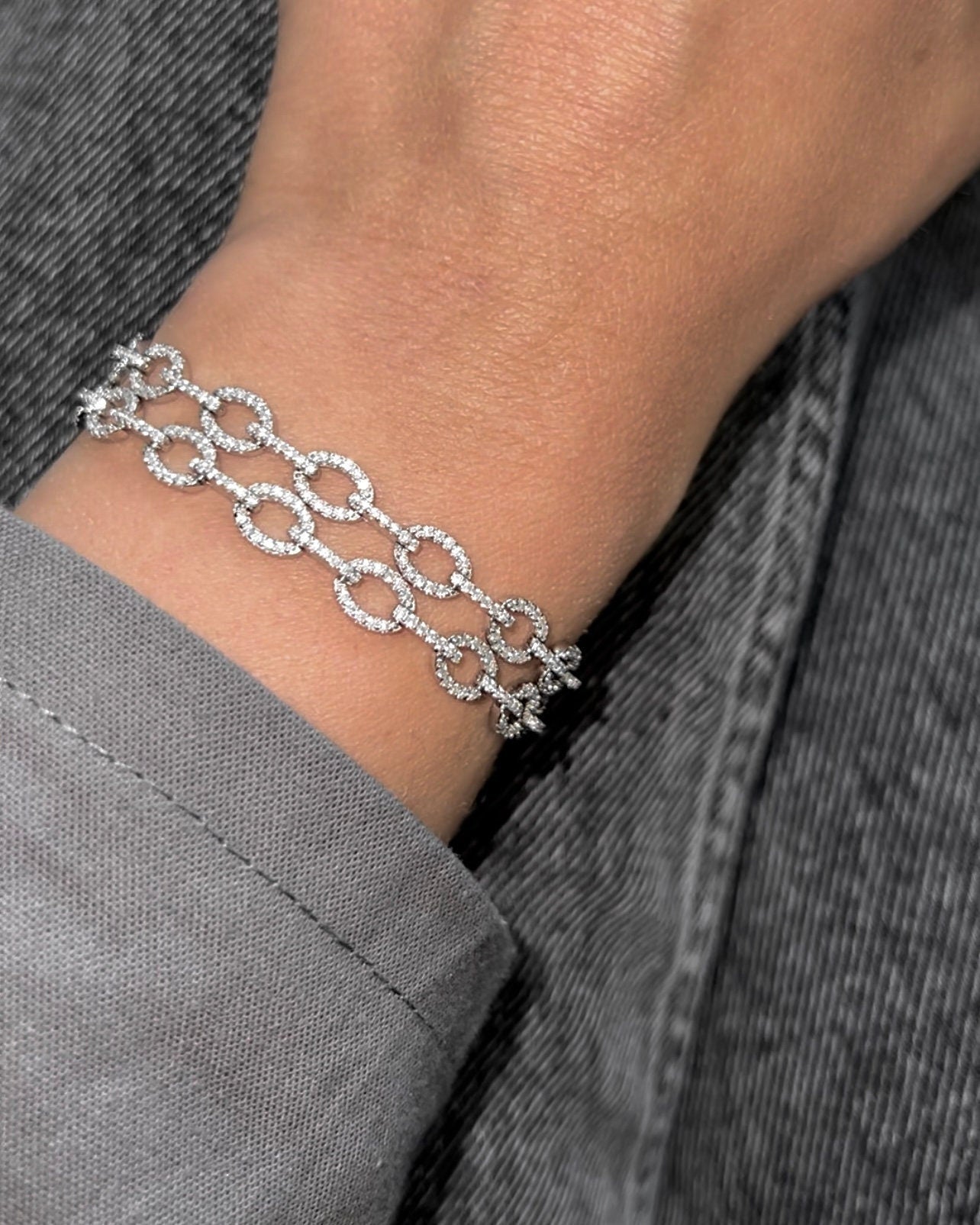 Chain bracelet. Rhodium-plated Sterling Silver 925 + High Carbon Diamonds.