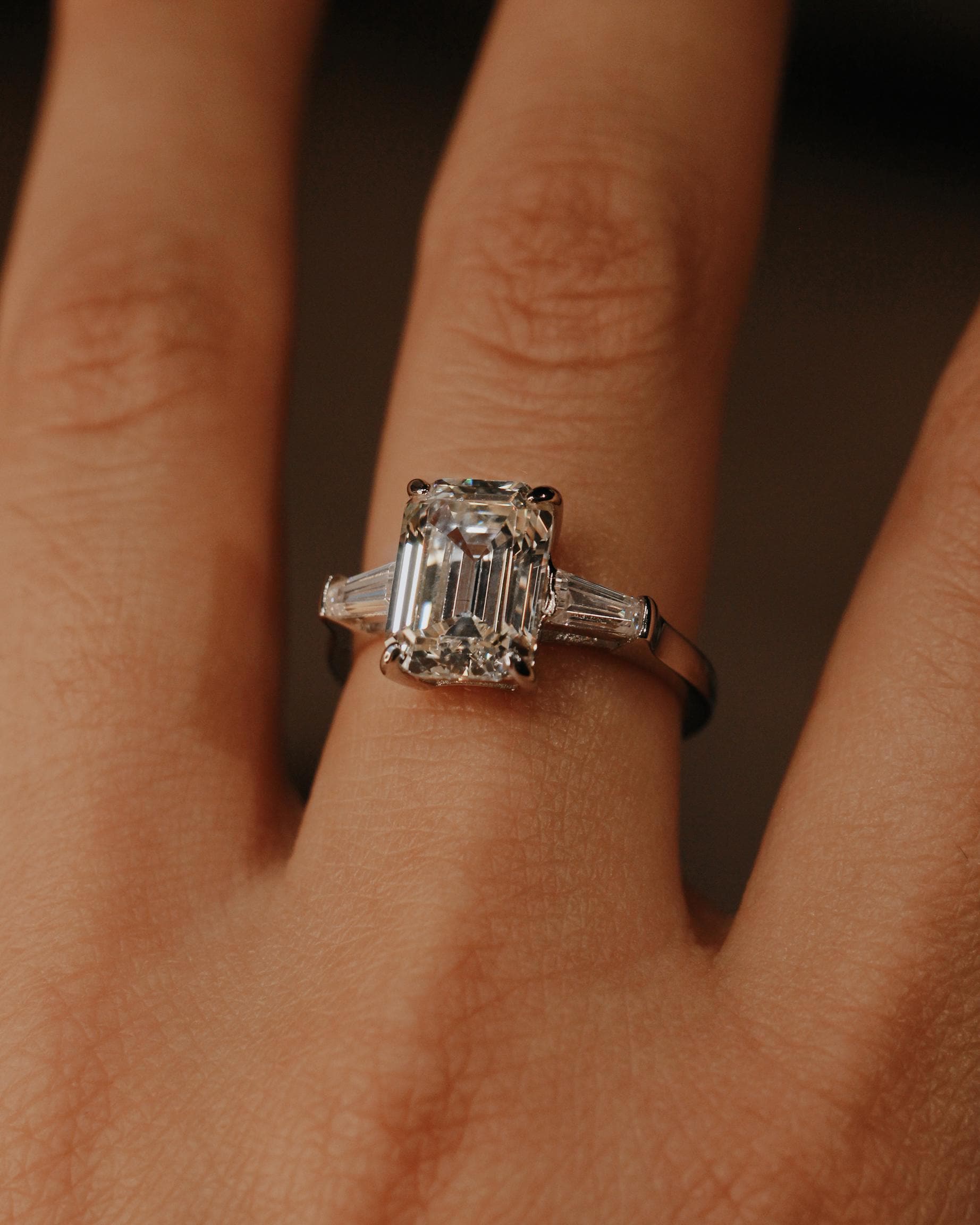 Ivory Emerald Cut Ring. Rhodium-plated Sterling Silver 925 + High Carbon Diamonds.