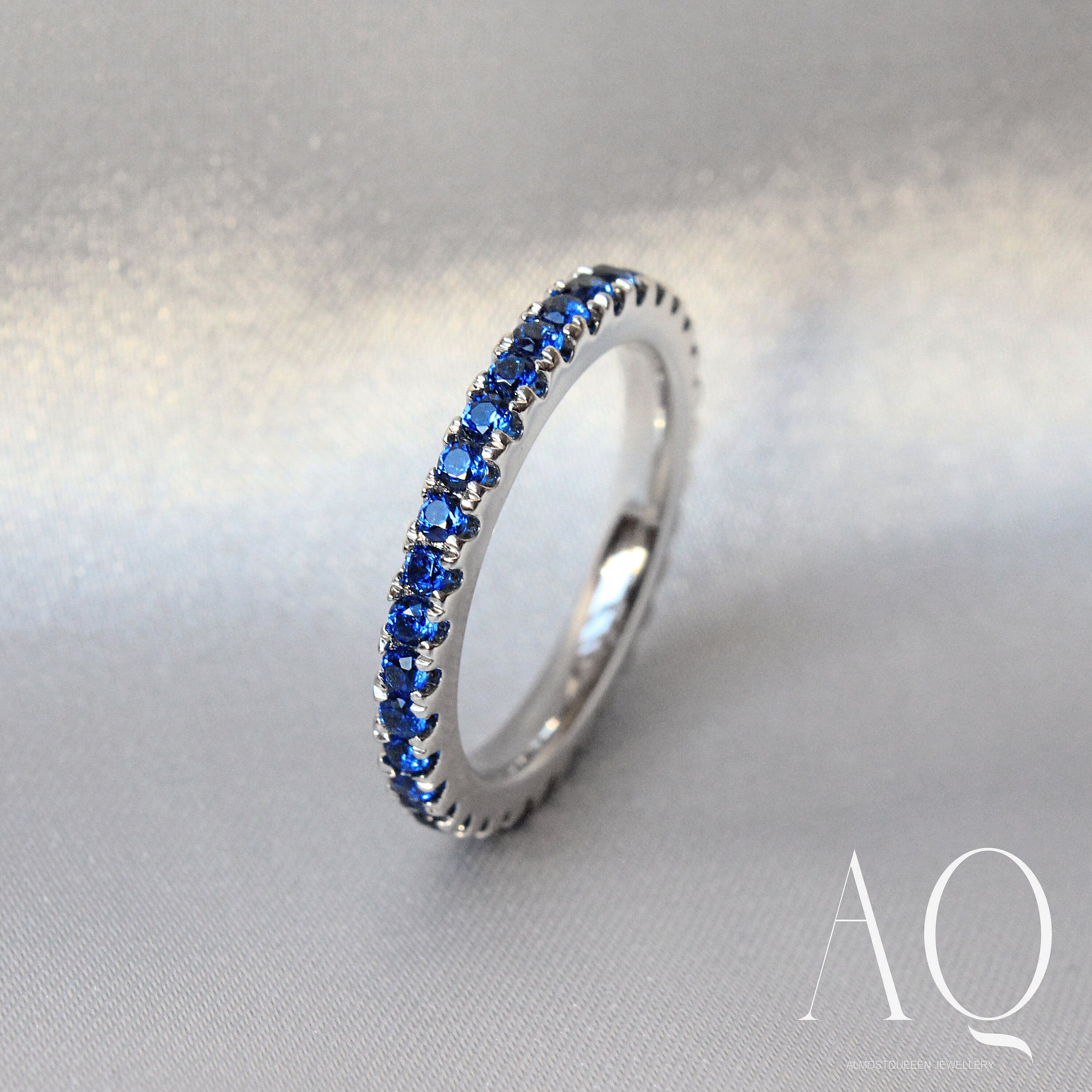 Blue Thin Eternity Ring. Rhodium-plated Sterling Silver 925 + High Carbon Diamonds.