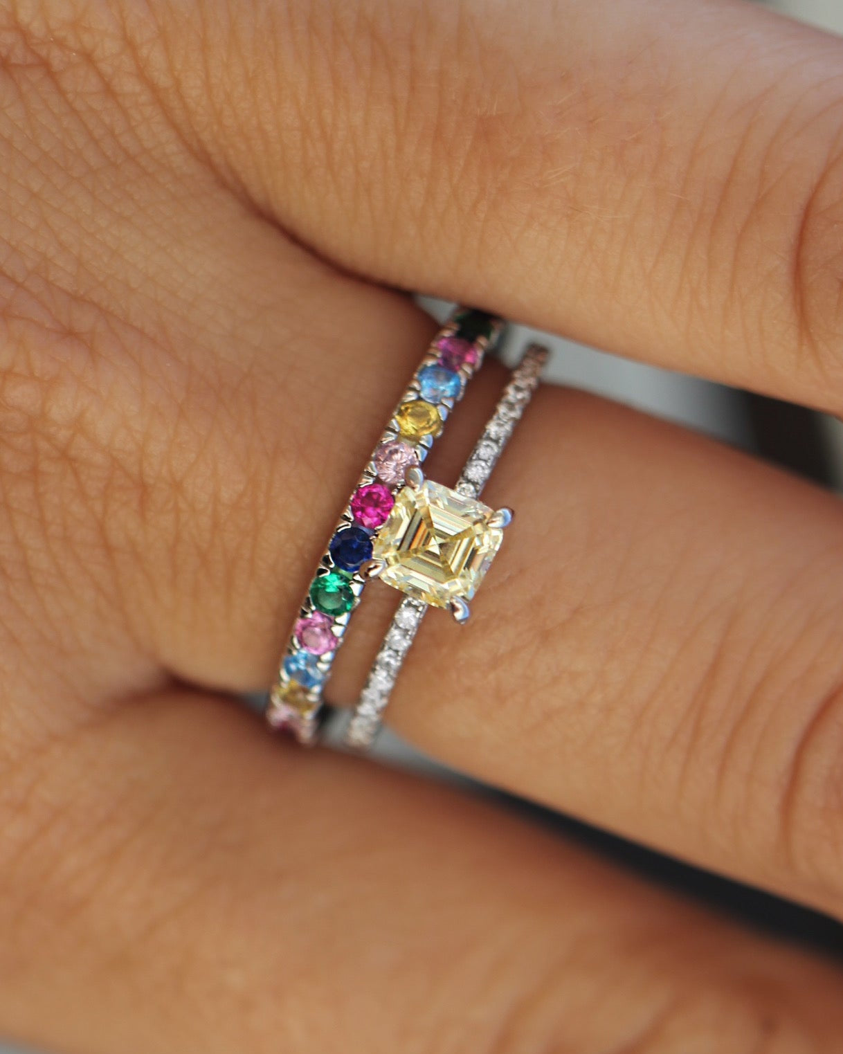 Champagne-Yellow Square Ring. Rhodium-plated Sterling Silver 925 + High Carbon Diamonds