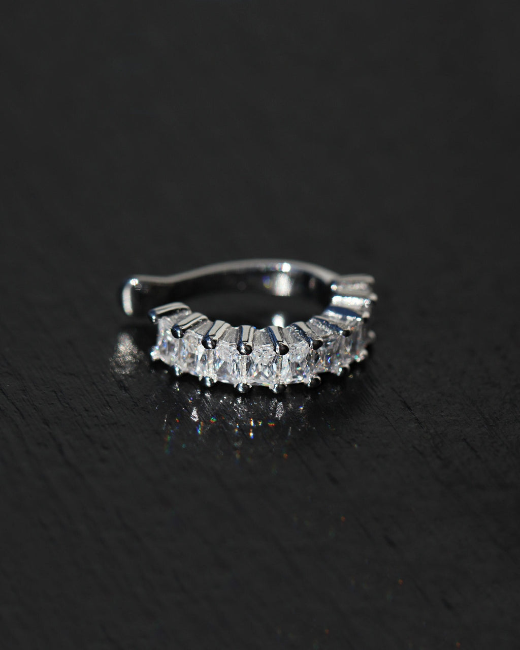 AQ Ear Cuff. Rhodium-plated Sterling Silver 925 + High Carbon Diamonds. No Piercing Needed.