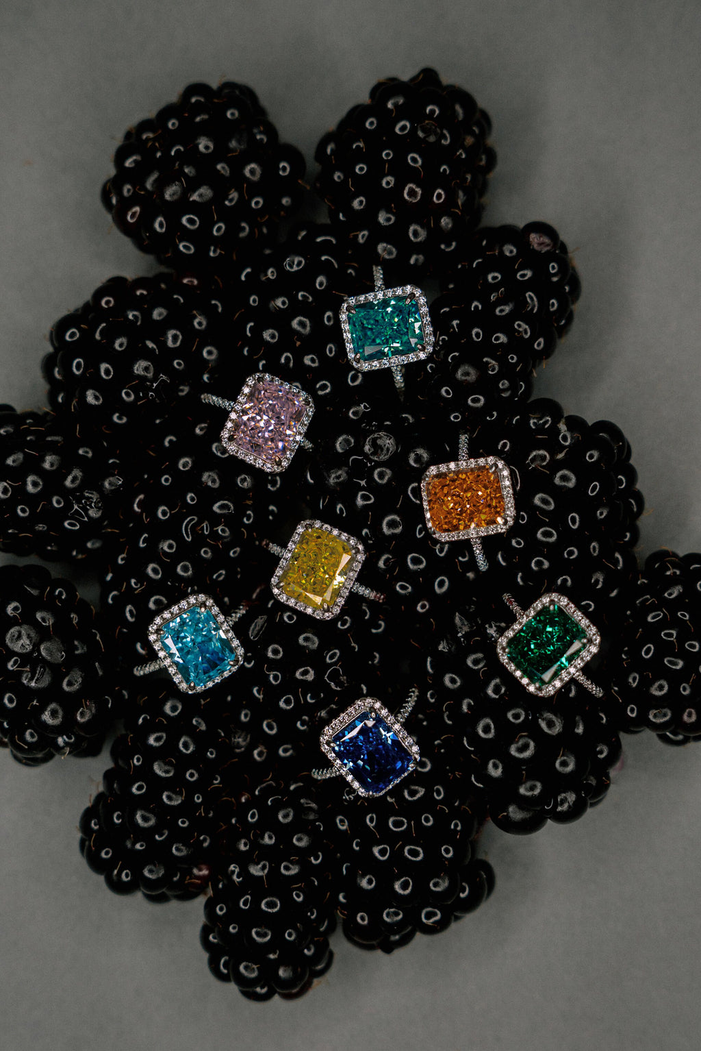 Paraiba Green Gorgeous Ring. Rhodium-plated Sterling Silver 925 + High Carbon Diamonds.