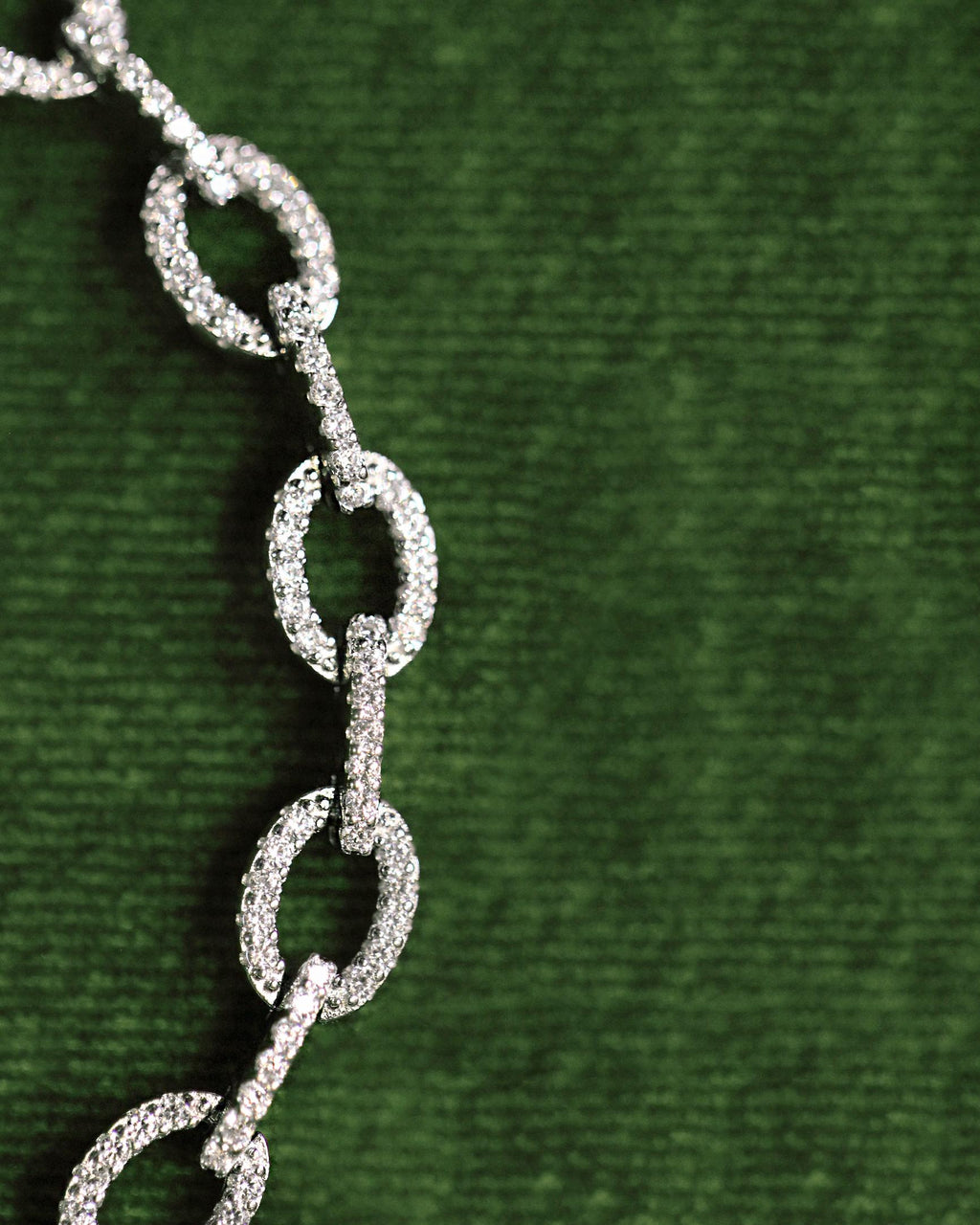 Chain bracelet. Rhodium-plated Sterling Silver 925 + High Carbon Diamonds.