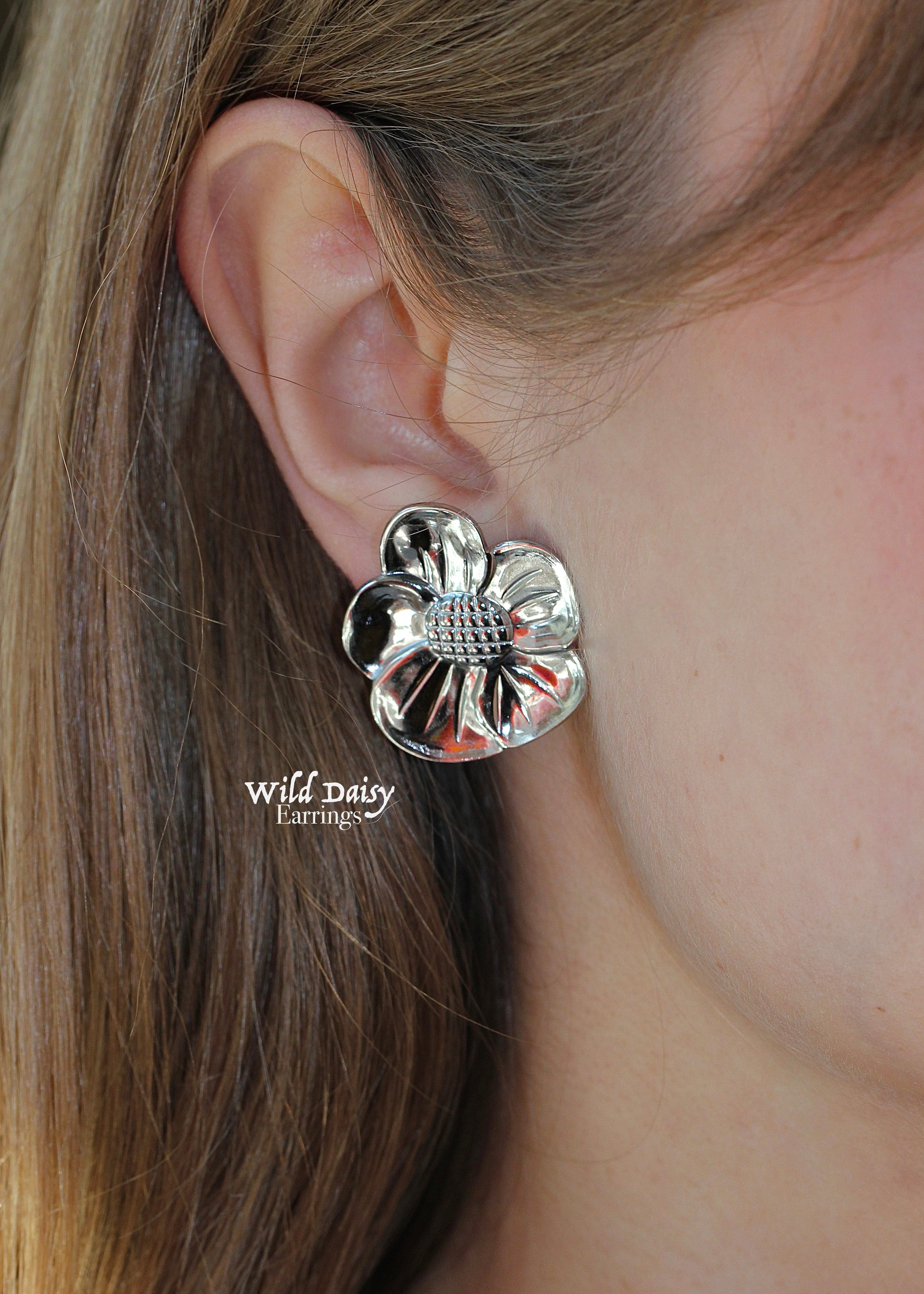 Wild Daisy Earrings: Hypoallergenic Stainless Steel