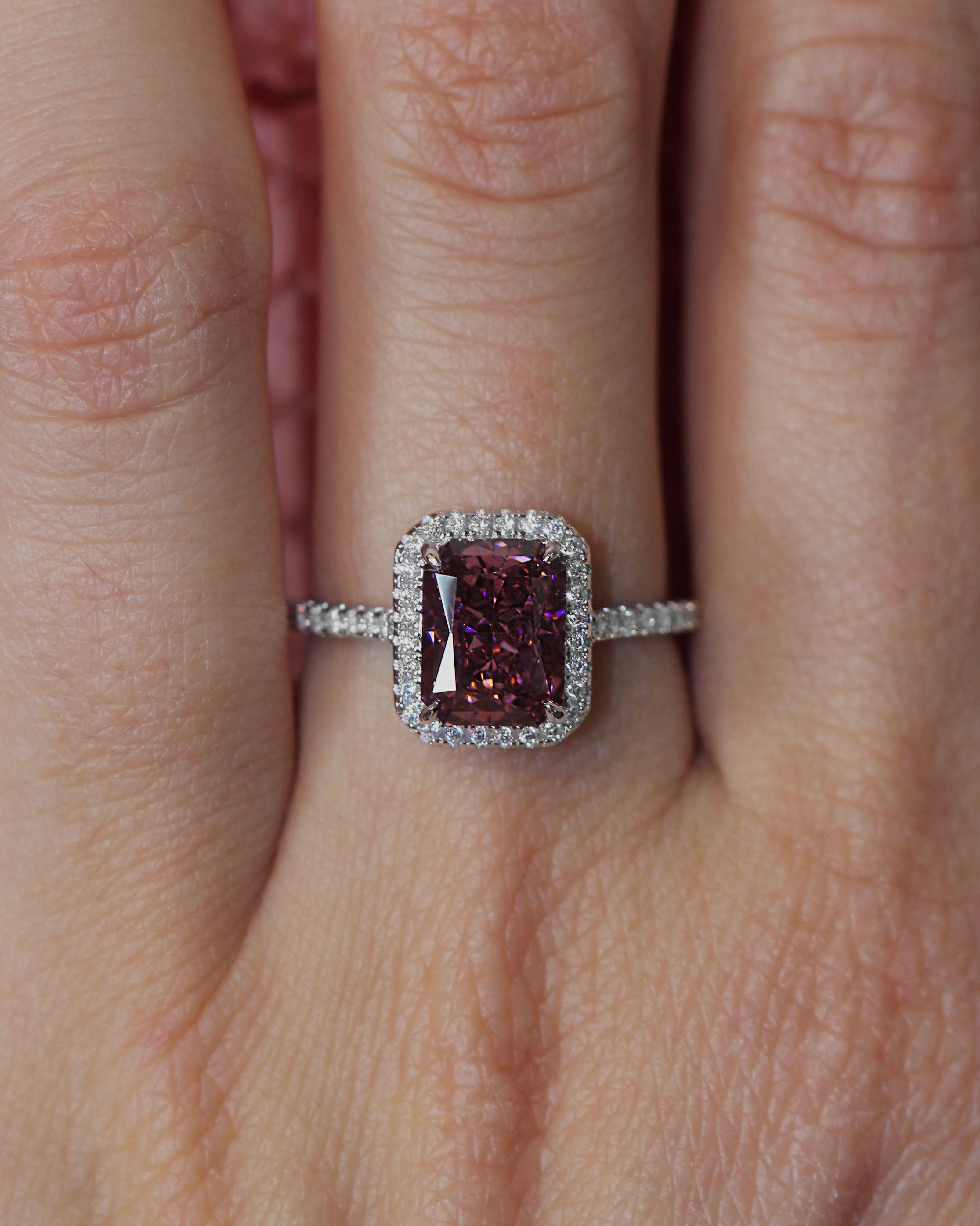 Burgundy Gorgeous Ring. Rhodium-silver 925 + high carbon diamonds.