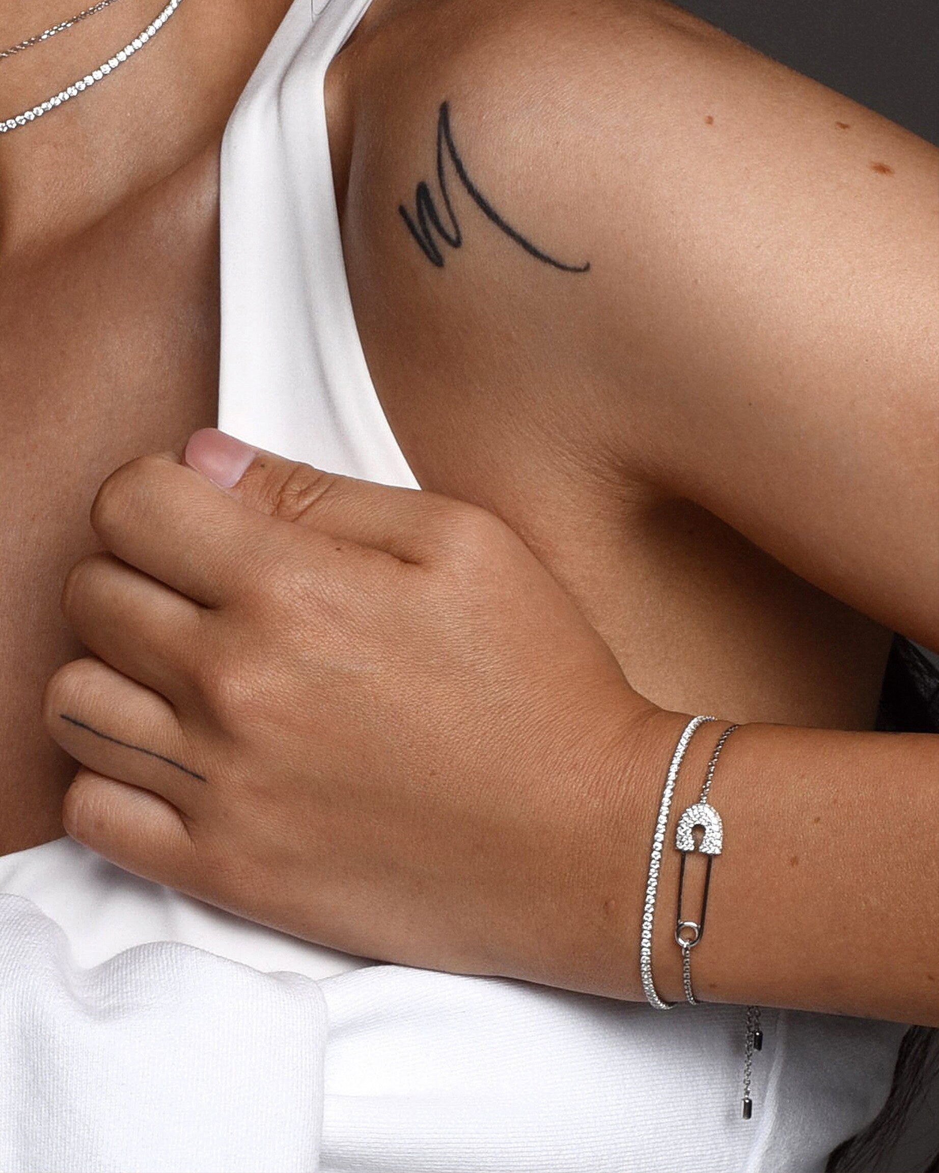 Pop-Punk Safety Pin Bracelet: Rhodium-Plated Sterling Silver 925 + High Carbon Diamonds
