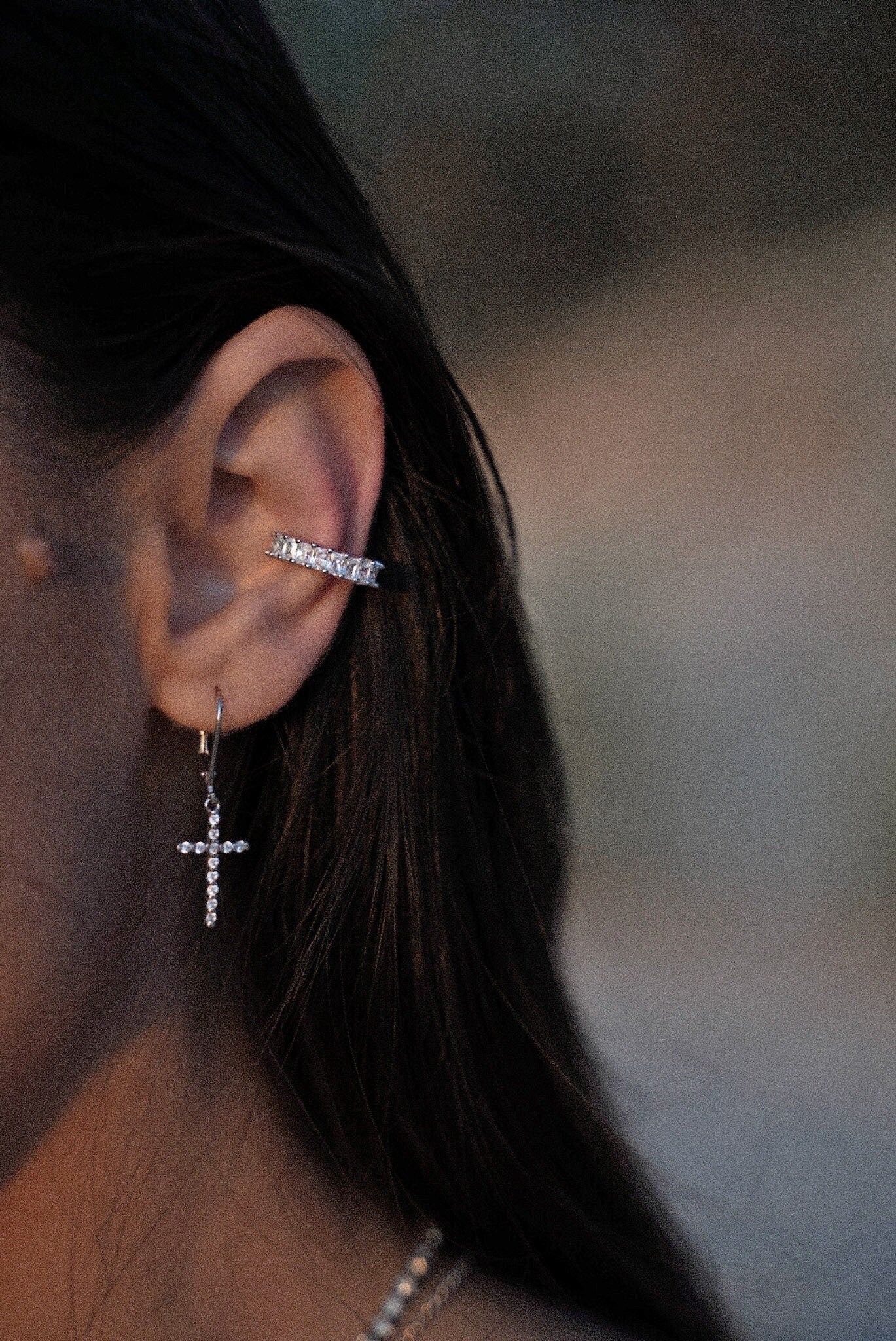 Cross Dangle Earrings. Rhodium-plated Sterling Silver 925 + High Carbon Diamonds.