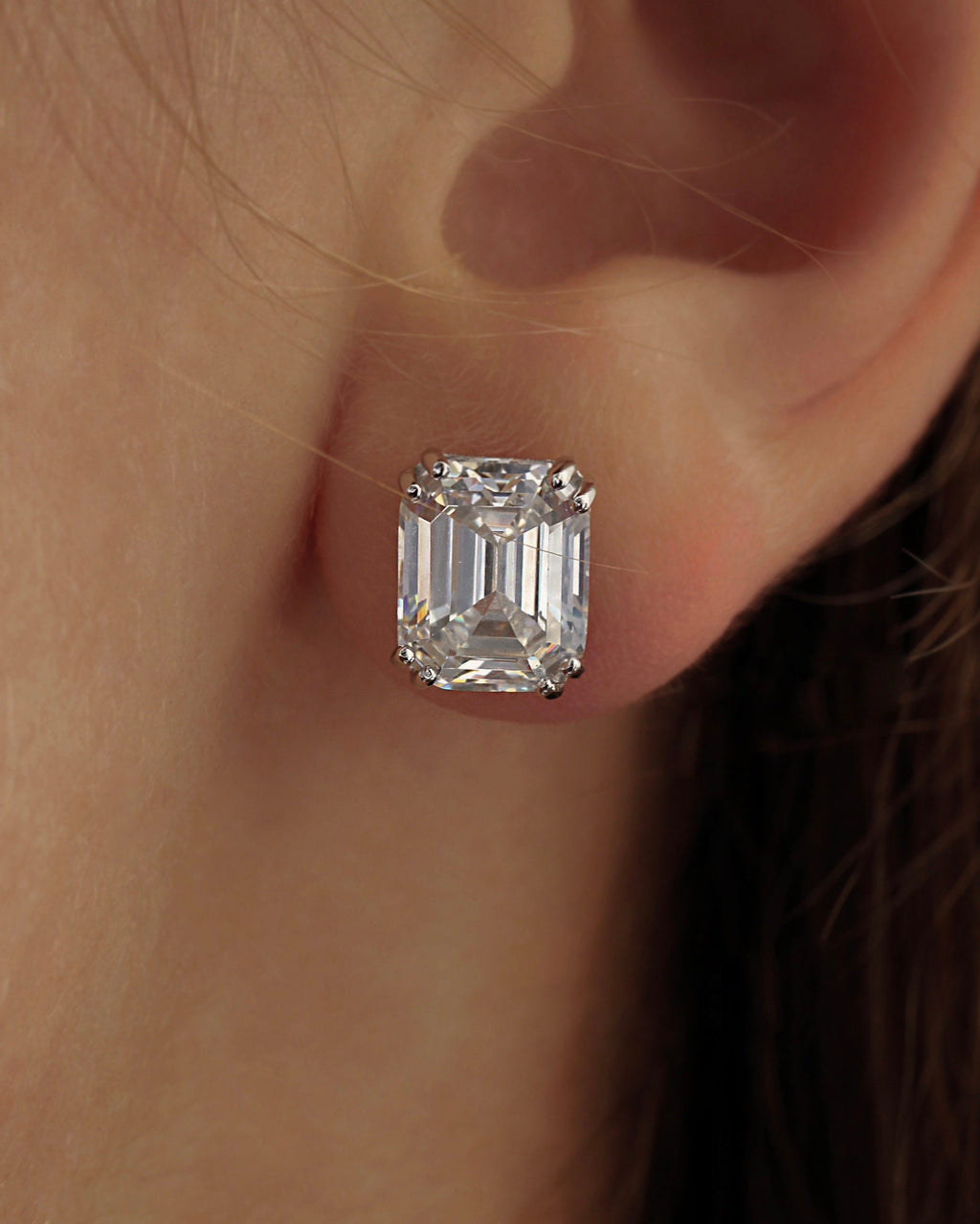Emerald Cut Studs: Rhodium-plated Sterling Silver 925 + High Carbon Diamonds