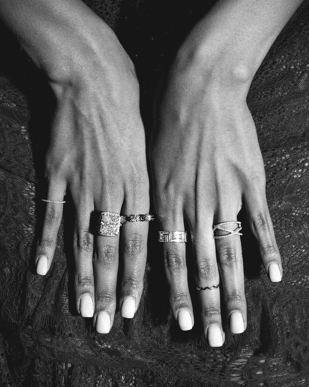 Black & White Moissanite Eternity Ring. Rhodium-plated Sterling Silver 925
