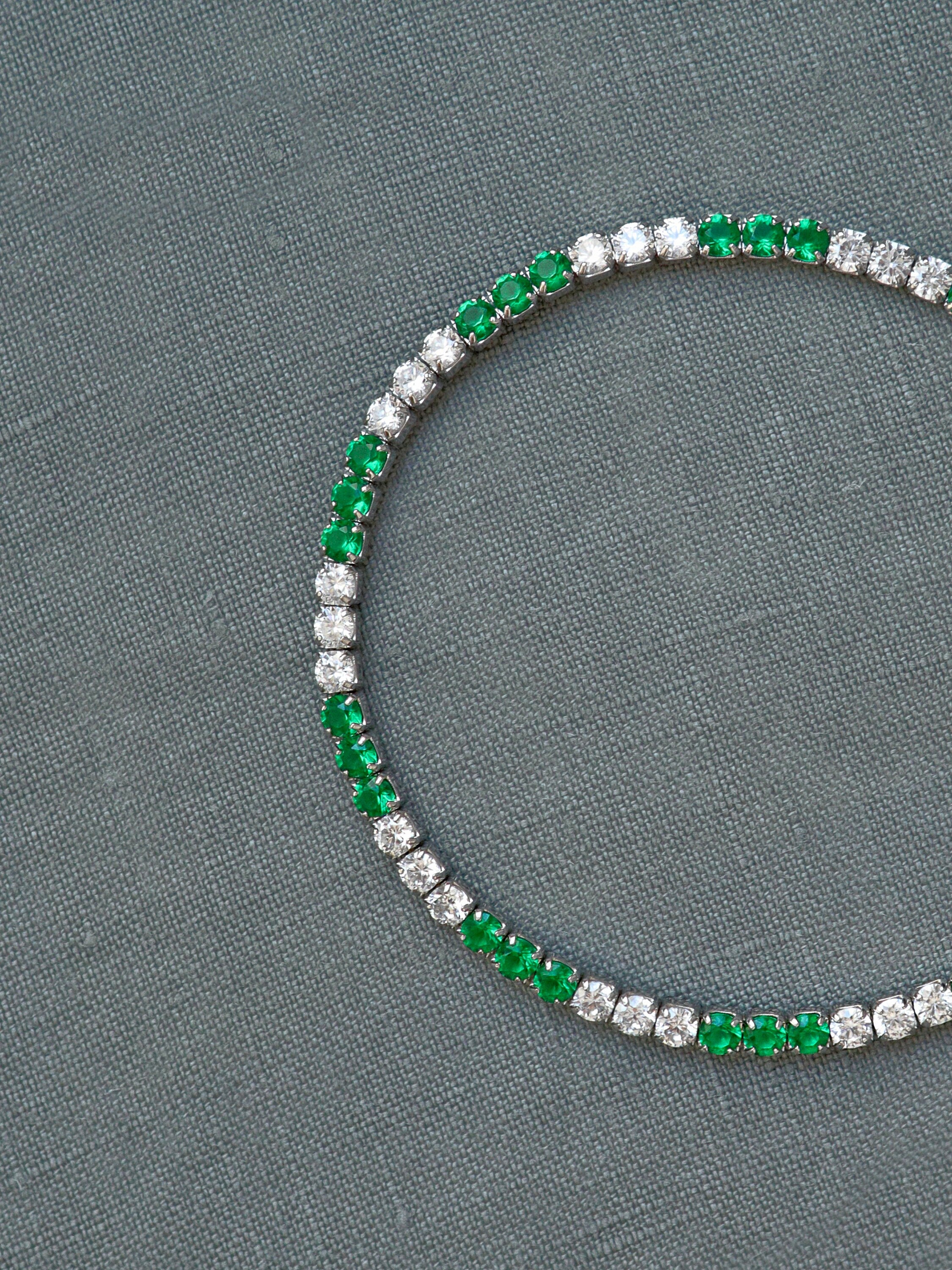 Green & White Tennis Bracelet. Rhodium-plated Sterling Silver 925 + High Carbon Diamonds.