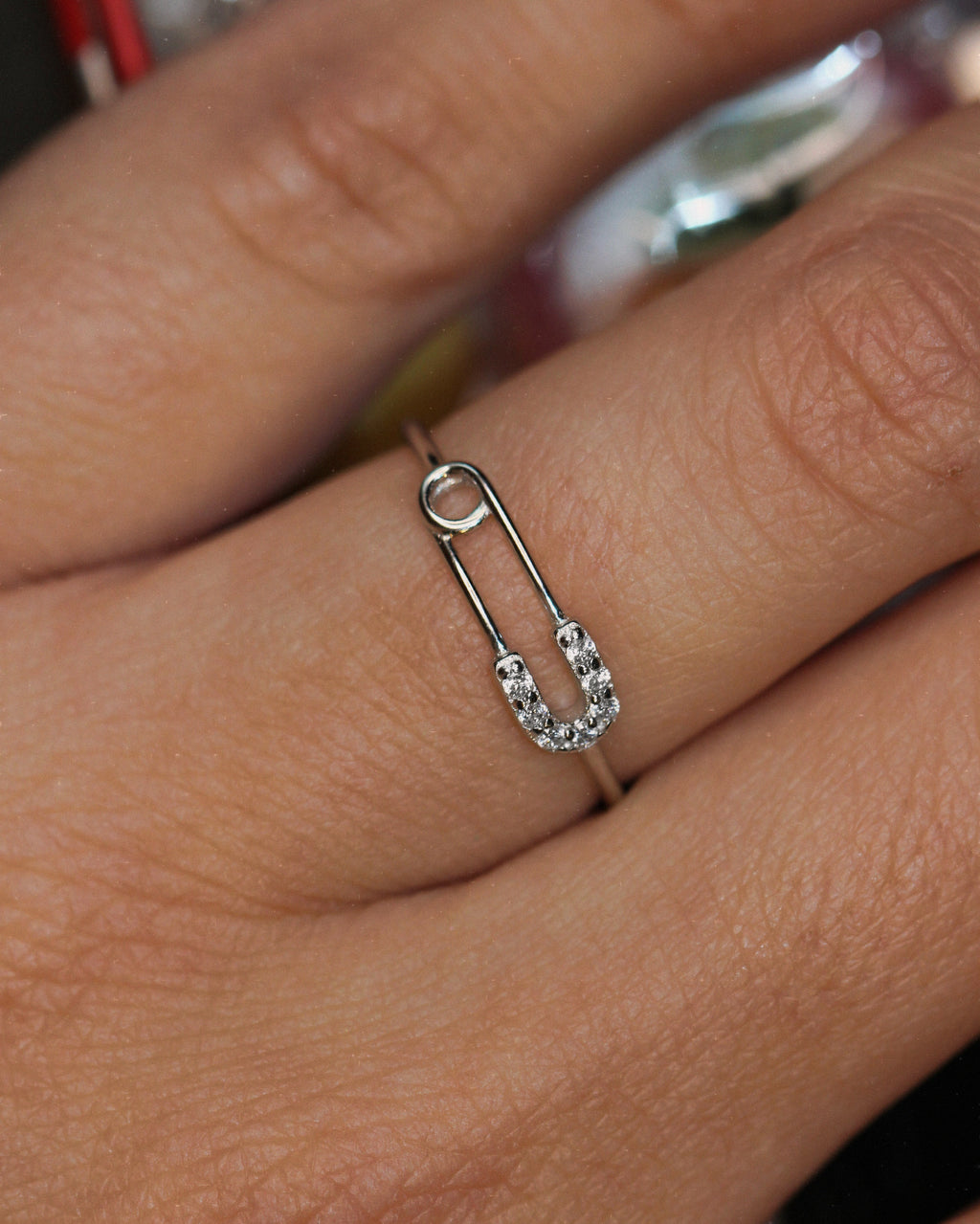 Pin Ring. Adjustable. Rhodium-plated Sterling Silver 925 + High Carbon Diamonds.