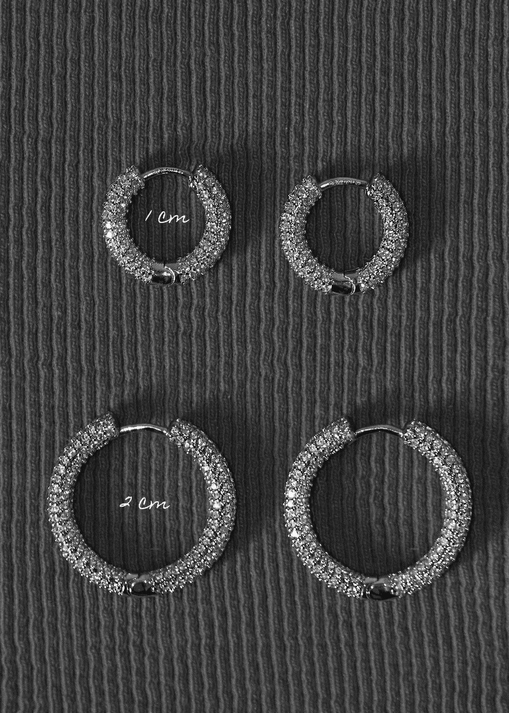 Sugar Hoops 2 cm. Sterling Silver 925 Huggies.