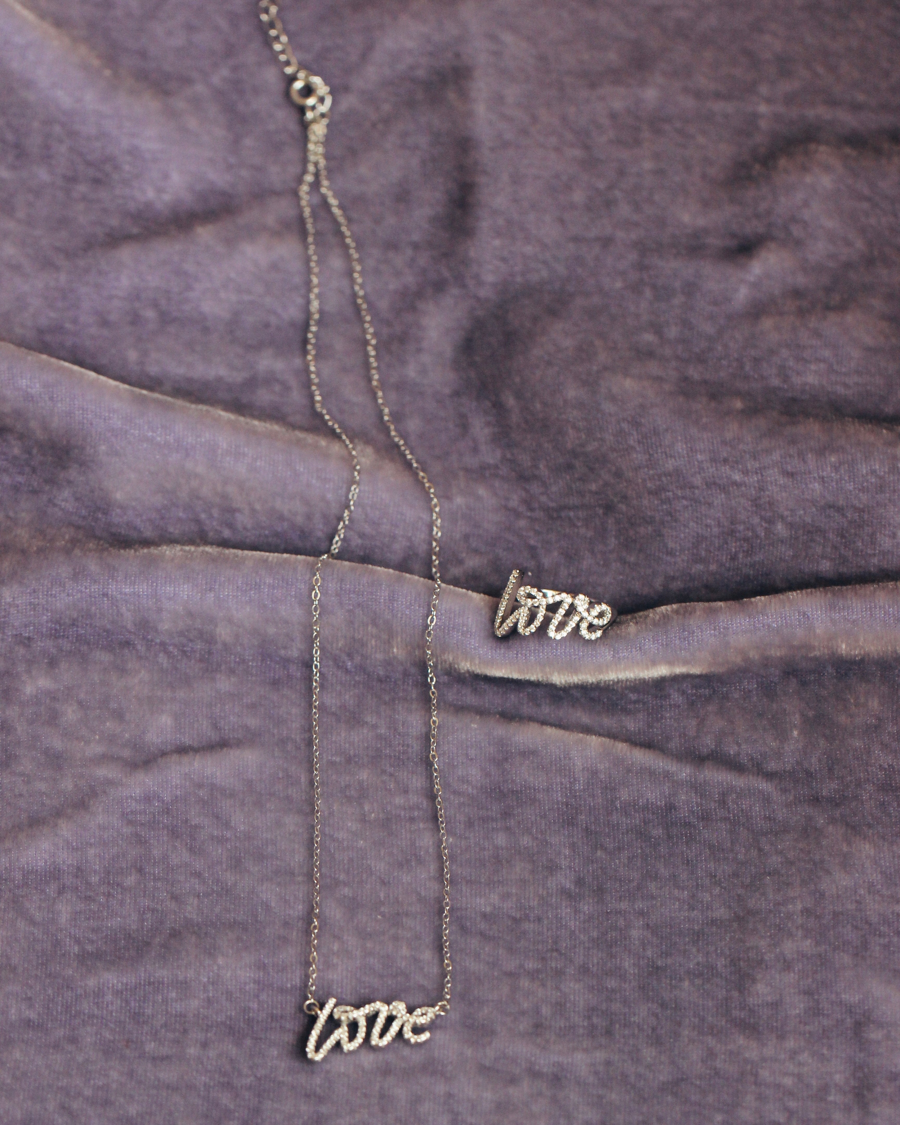 Love Necklace. Rhodium-plated Sterling Silver 925 + High Carbon Diamonds.