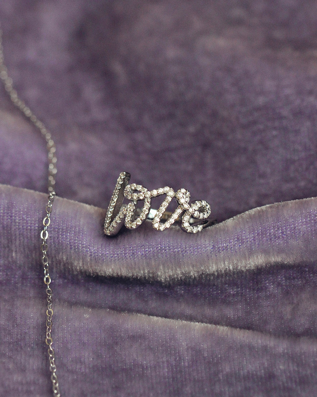 Love Necklace. Rhodium-plated Sterling Silver 925 + High Carbon Diamonds.