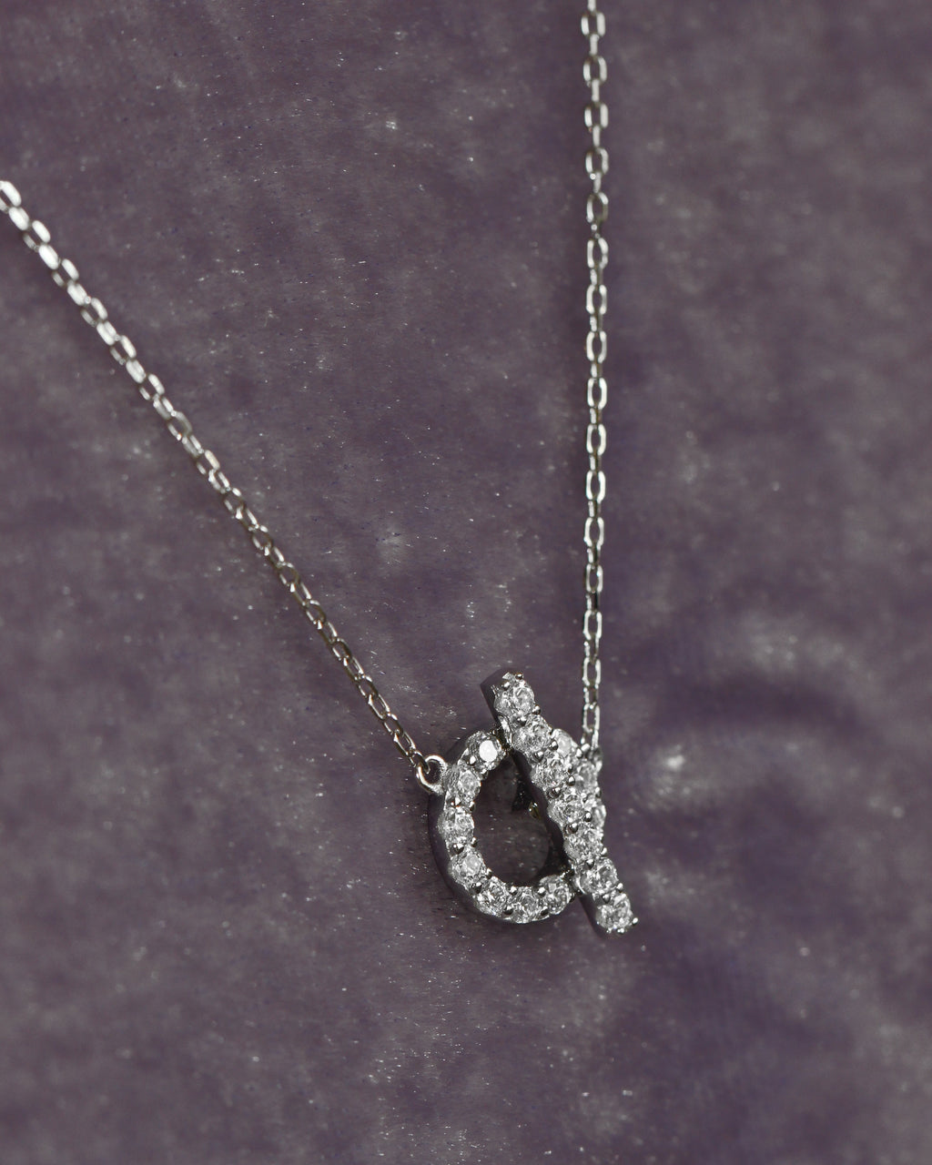 Dainty Necklace. Rhodium-plated Sterling Silver 925 + Moissanites.