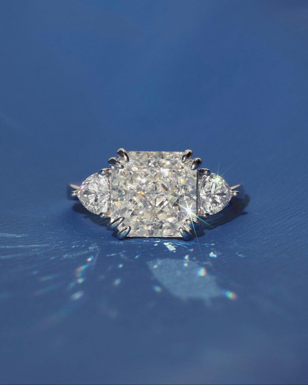 Perfect Ivory Ring. Rhodium-plated Sterling Silver 925 + High Carbon Diamonds