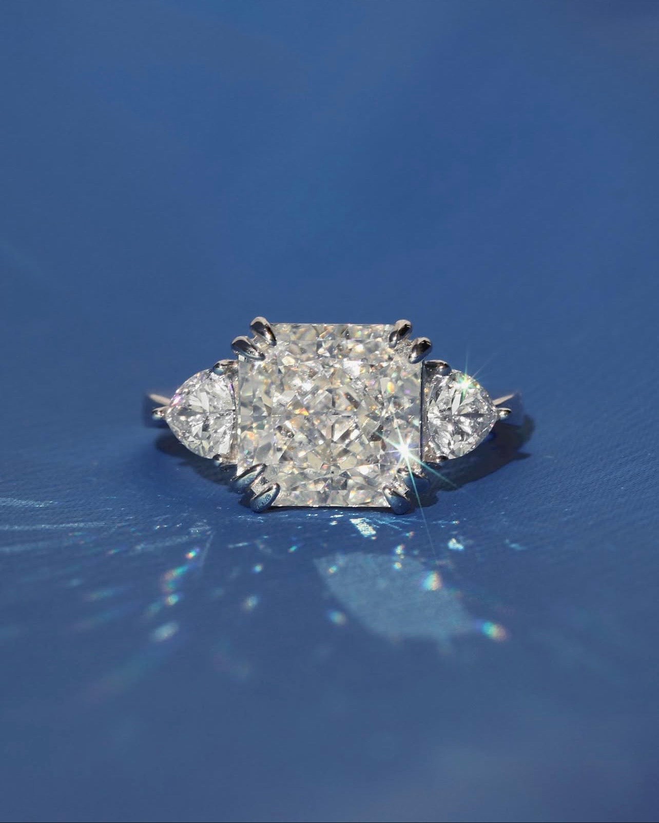 Perfect Ivory Ring. Rhodium-plated Sterling Silver 925 + High Carbon Diamonds