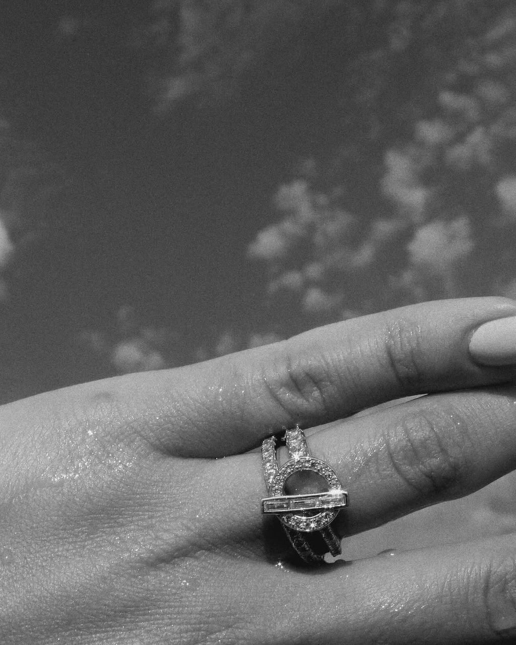 Dainty Ring. Rhodium-plated Sterling Silver 925 + High Carbon Diamonds