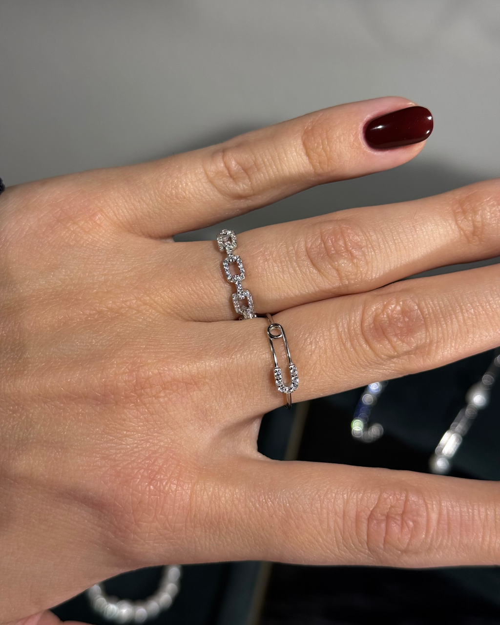 Pin Ring. Adjustable. Rhodium-plated Sterling Silver 925 + High Carbon Diamonds.