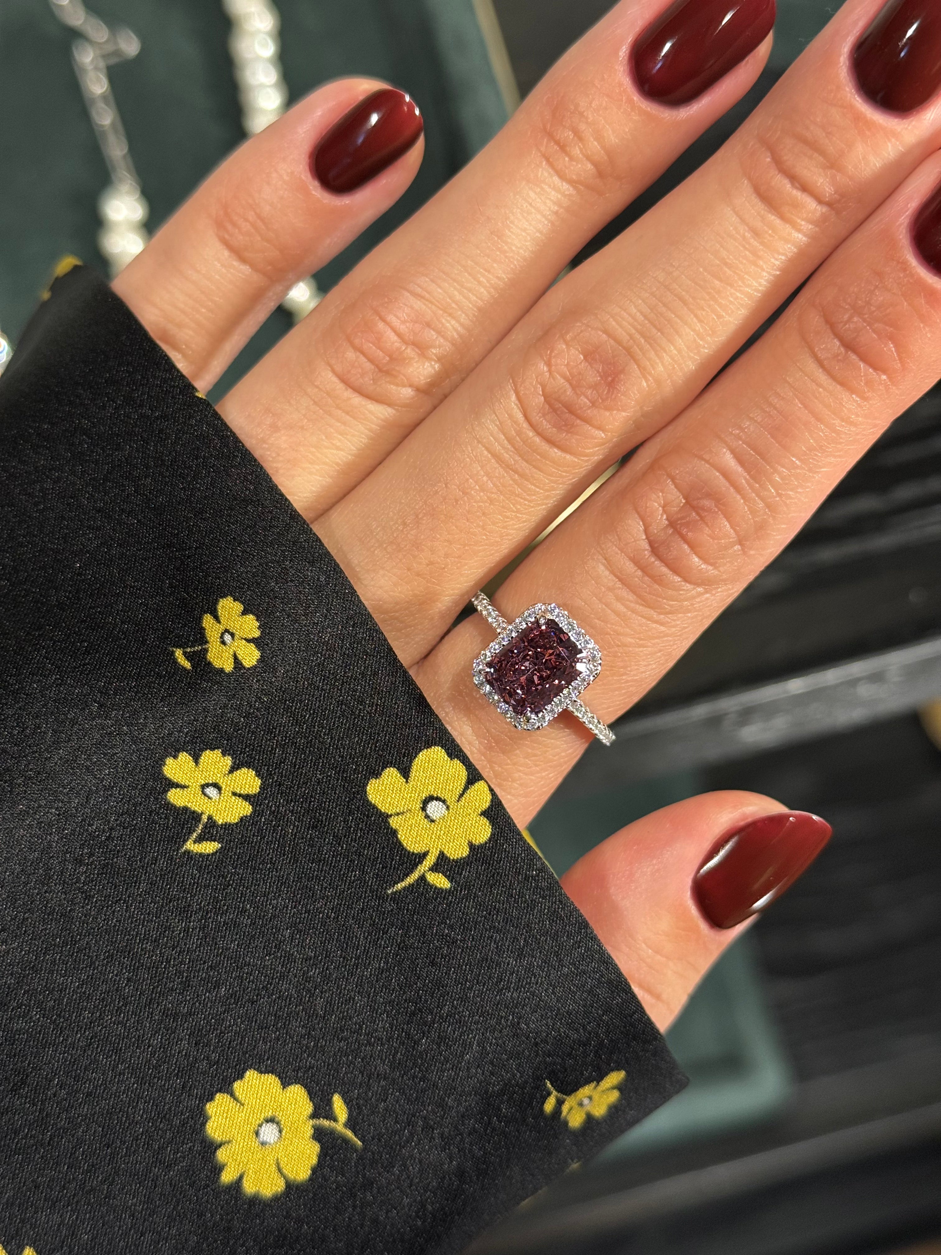 Burgundy Gorgeous Ring. Rhodium-silver 925 + high carbon diamonds.
