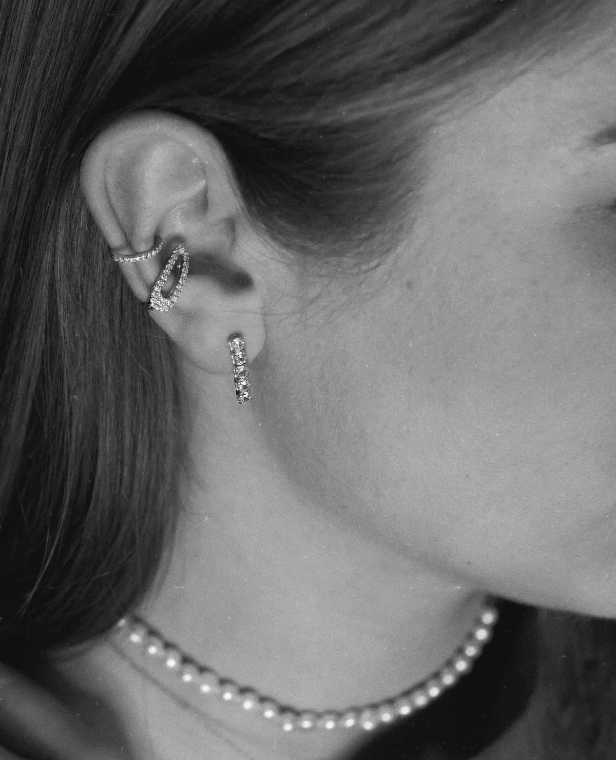 Cascade Earrings. Rhodium-plated Sterling Silver 925 + High Carbon Diamonds.