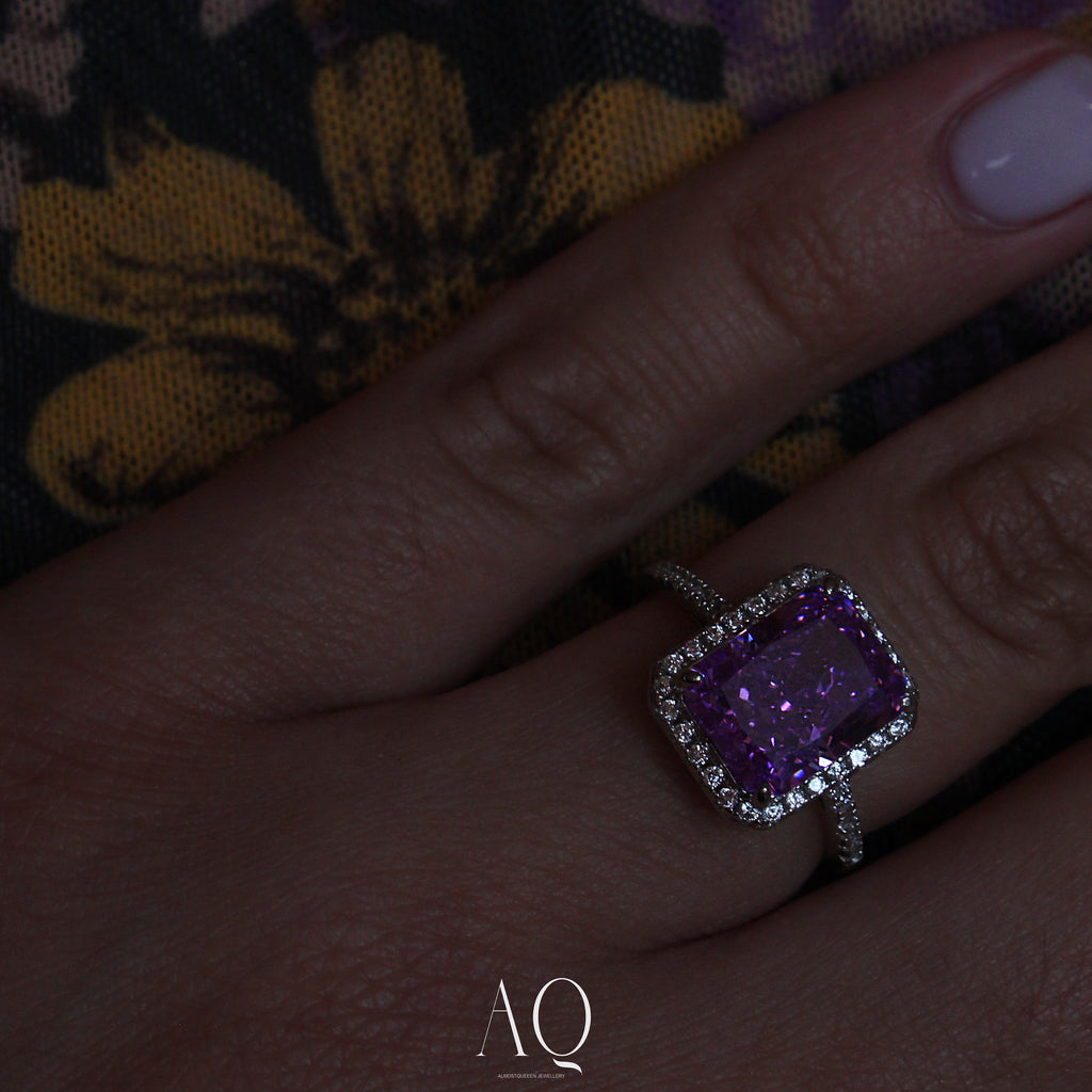 Gorgeous Purple Ring. High Carbon Diamonds + Rhodium-plated Sterling Silver 925