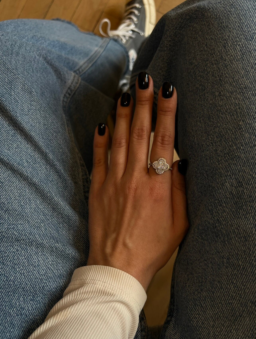 Stunning Clover Ring. Rhodium-plated Sterling Silver 925 + High Carbon Diamonds.