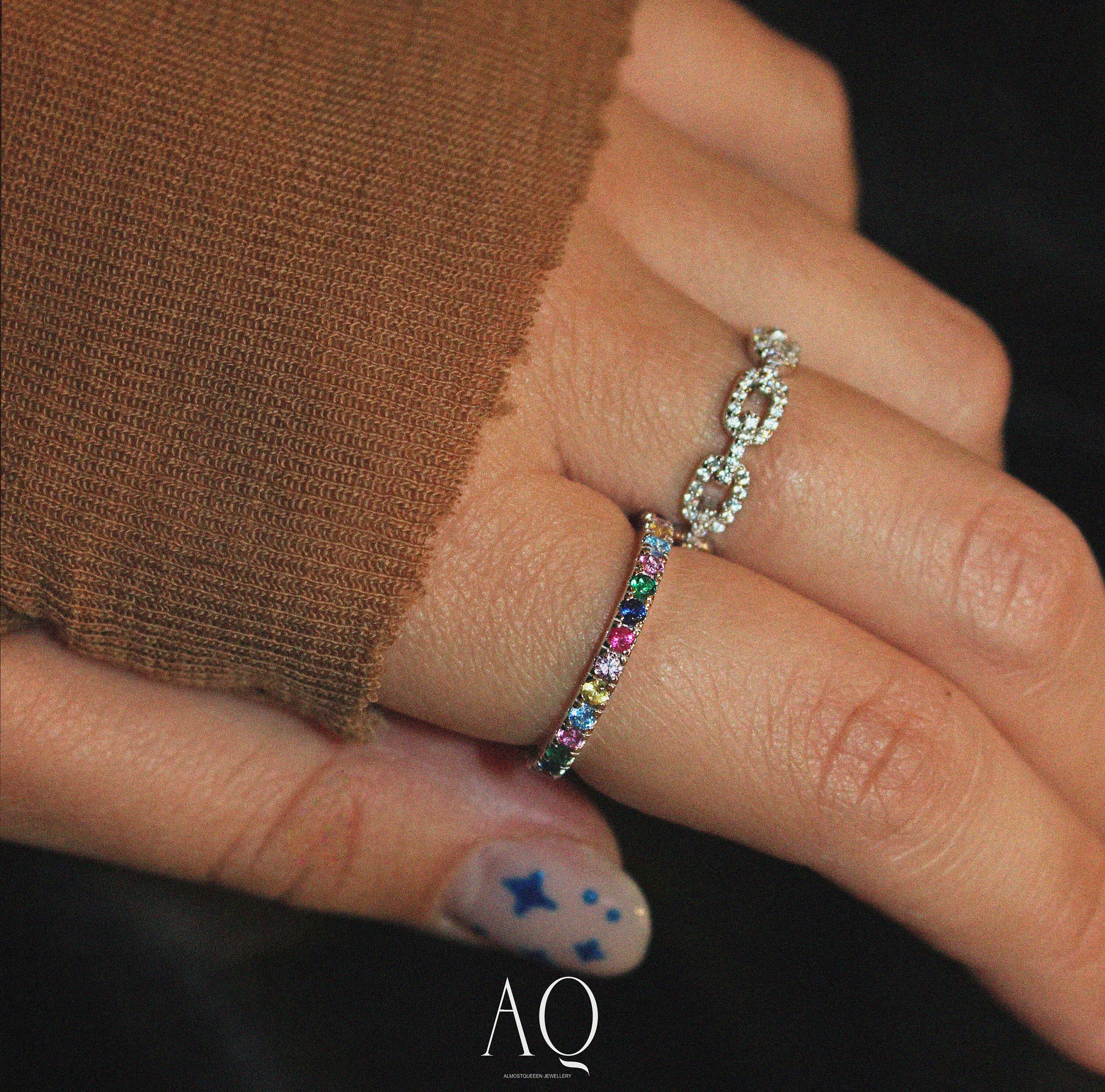 Charming Ring. Rhodium-plated Sterling Silver 925 Ring + Vibrant High Carbon Diamonds.