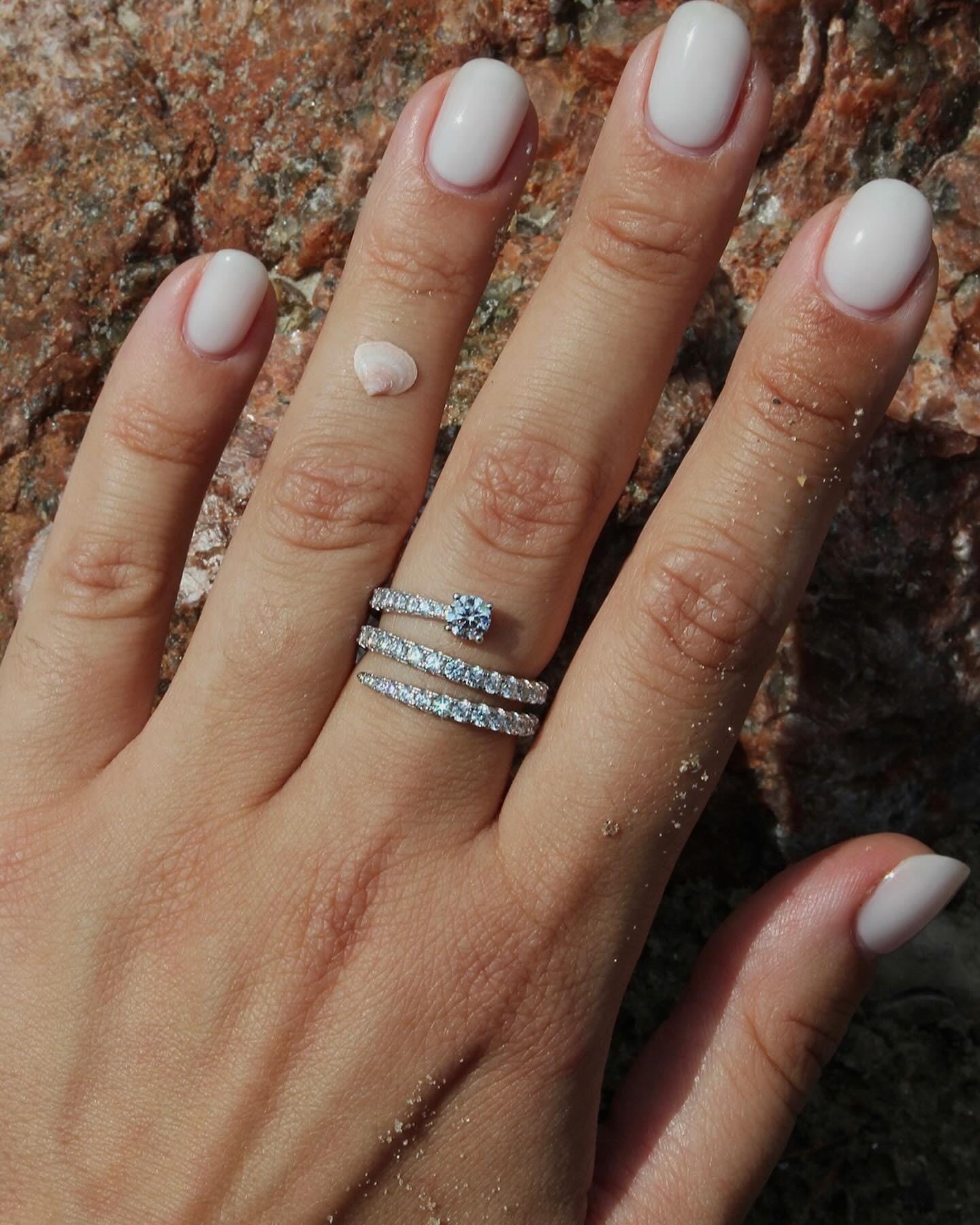 Comet Ring. Rhodium Plated Silver 925 + High Carbon Diamonds.