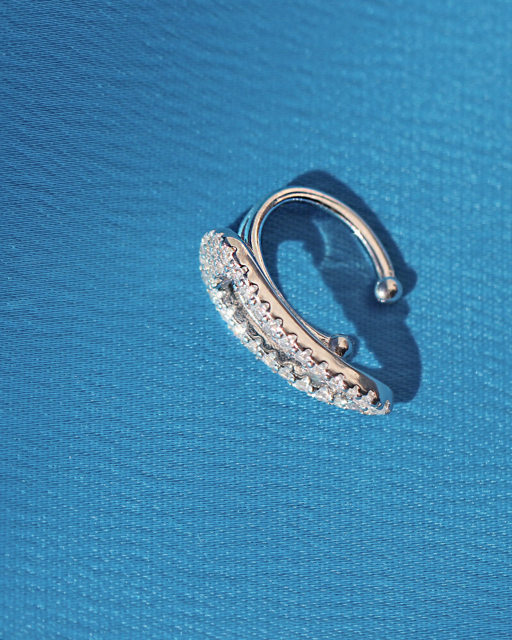 Hair Clip Ear Cuff. Rhodium-plated Sterling Silver 925 + High Carbon Diamonds. No Piercing Needed.