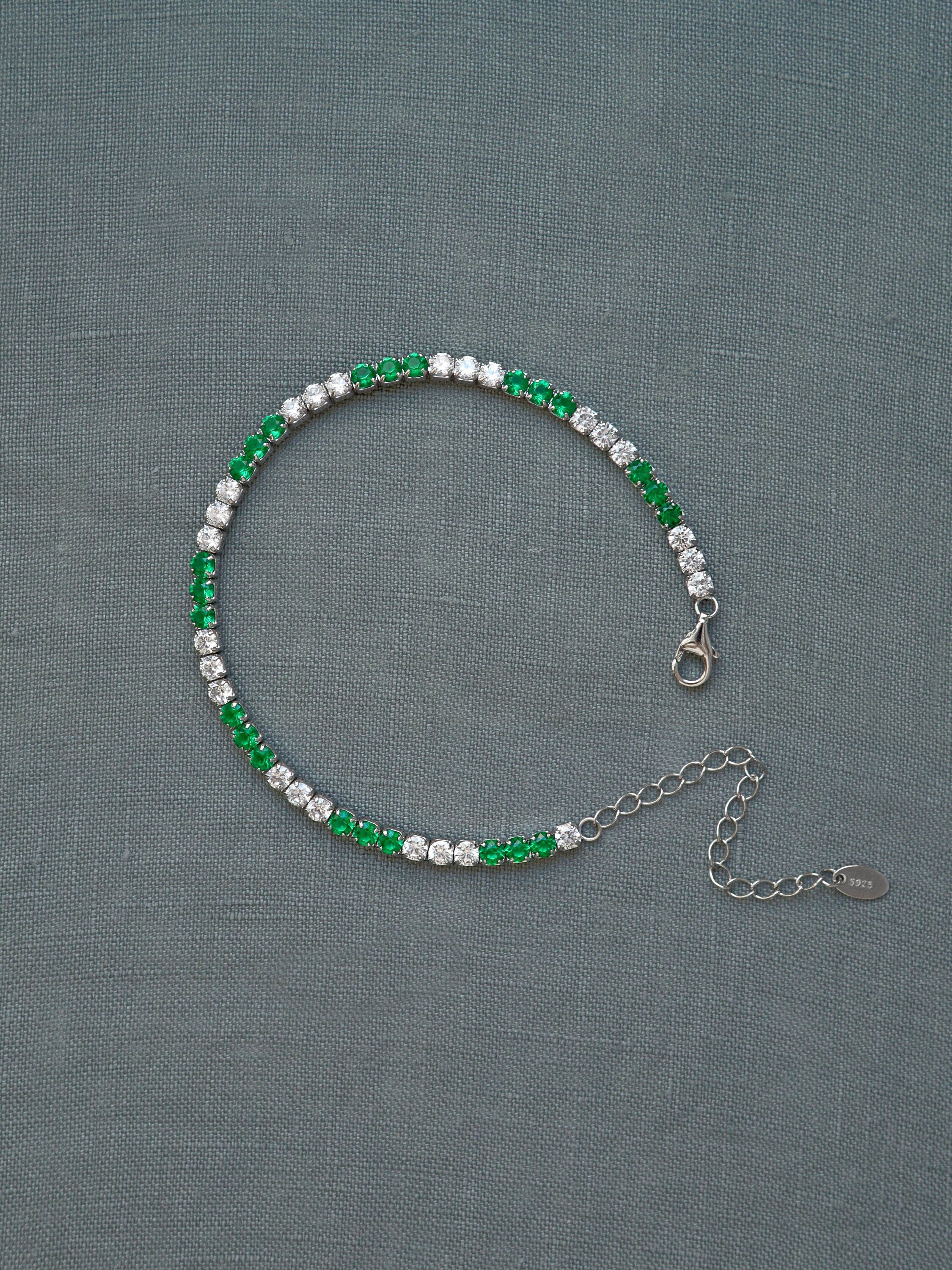 Green & White Tennis Bracelet. Rhodium-plated Sterling Silver 925 + High Carbon Diamonds.