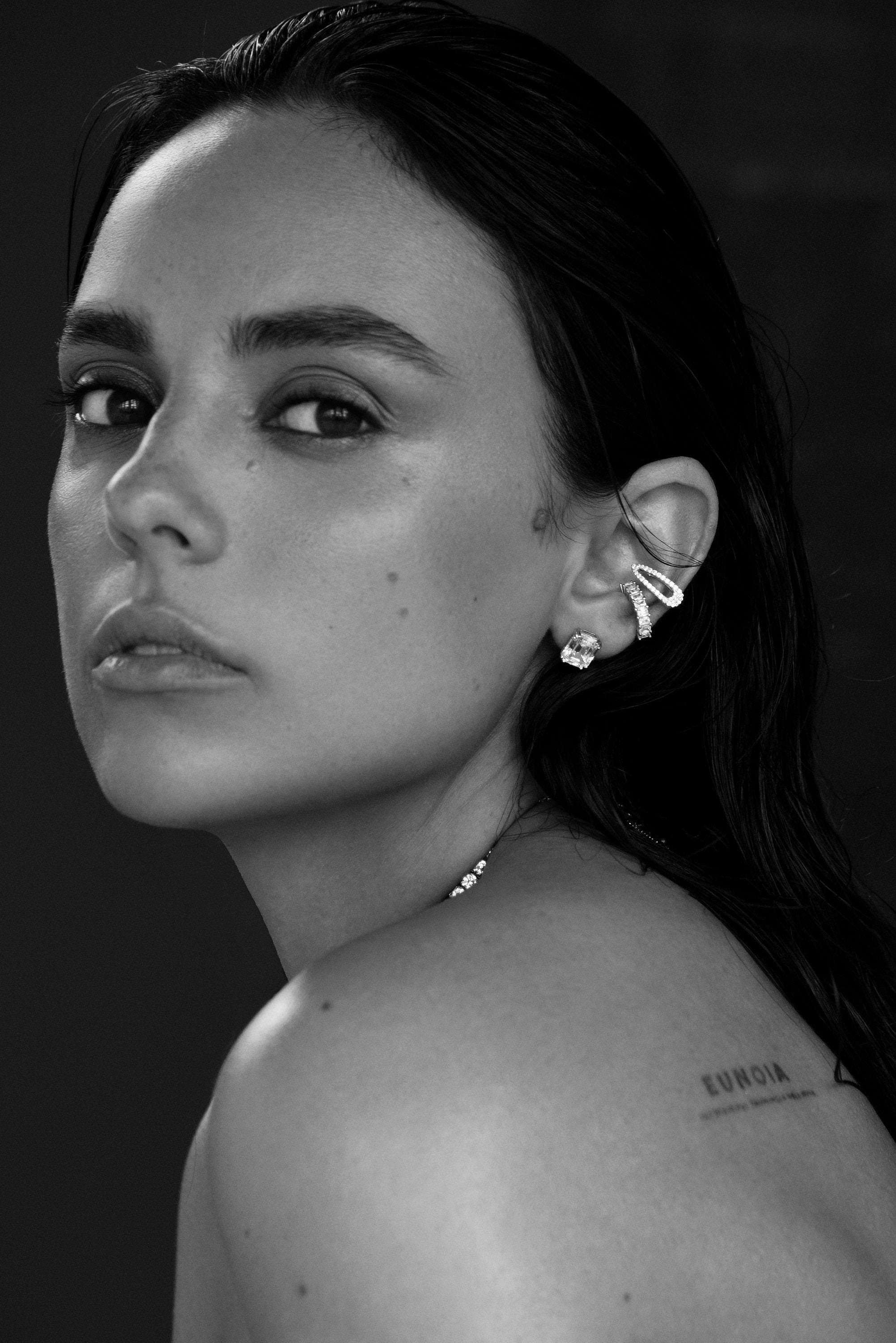 AQ Ear Cuff. Rhodium-plated Sterling Silver 925 + High Carbon Diamonds. No Piercing Needed.