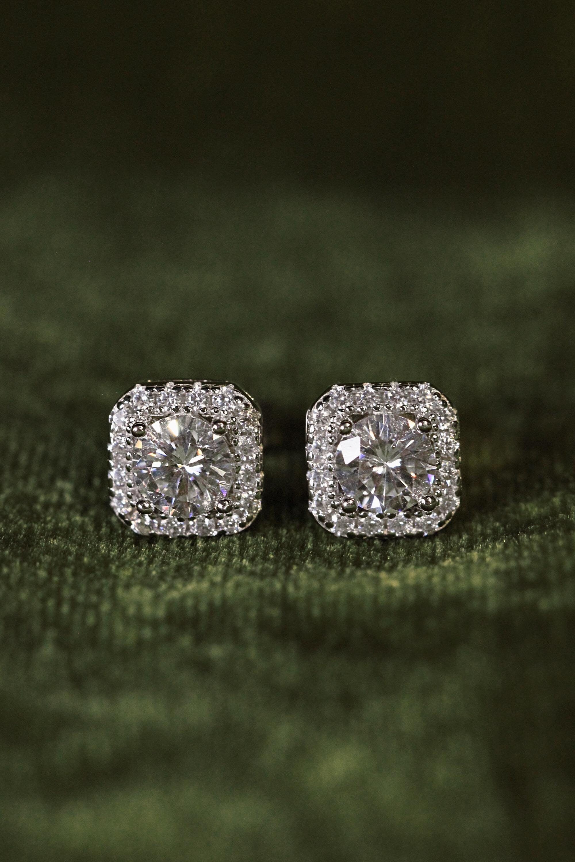 Mild Square Earrings. Rhodium-plated Sterling Silver 925 + High Carbon Diamonds. Diamond Cut, 8mm x 8mm. Hypoallergenic.