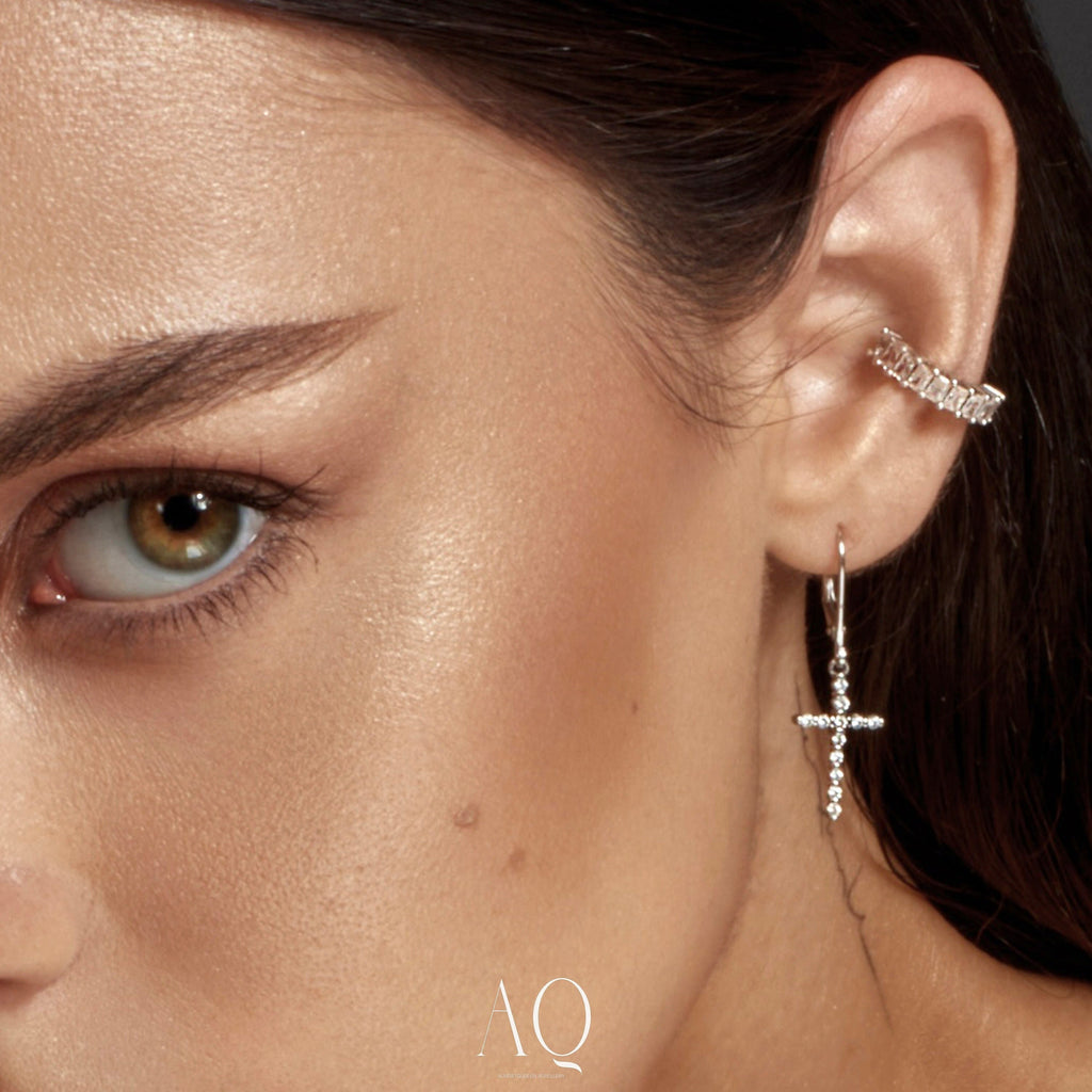 Cross Dangle Earrings. Rhodium-plated Sterling Silver 925 + High Carbon Diamonds.