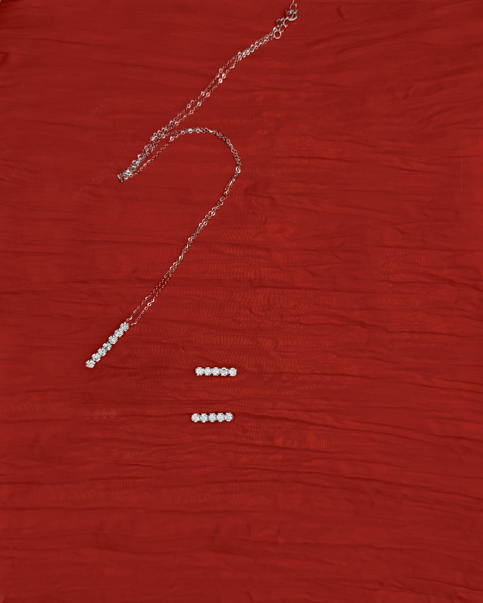 Cascade Necklace. Rhodium-plated Sterling Silver 925 + High Carbon Diamonds.